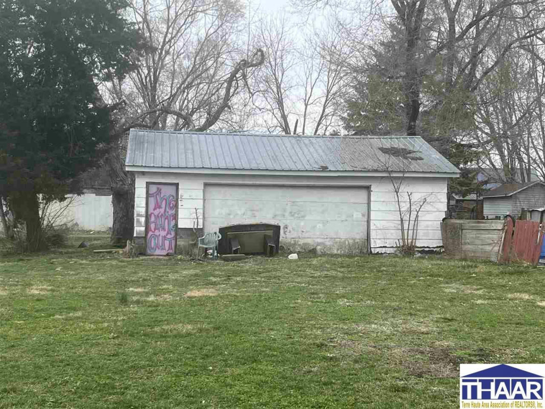 521 S 7TH ST, WEST TERRE HAUTE, IN 47885, photo 1
