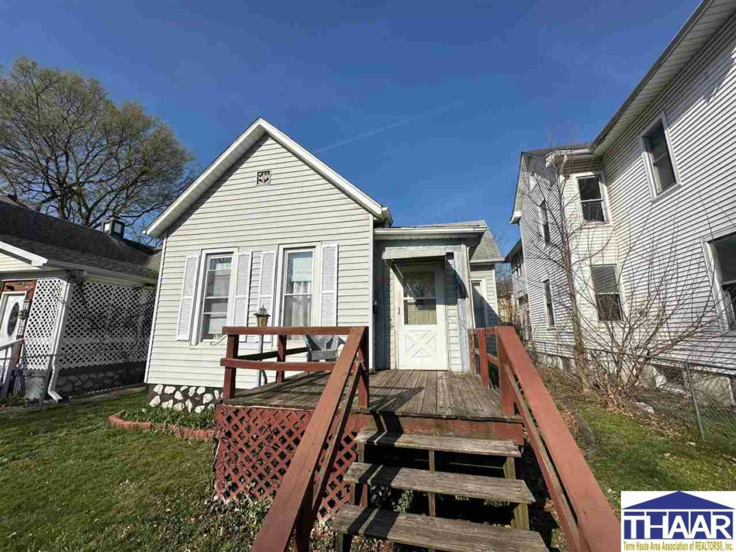 1009 S 8TH ST, TERRE HAUTE, IN 47807, photo 1 of 9