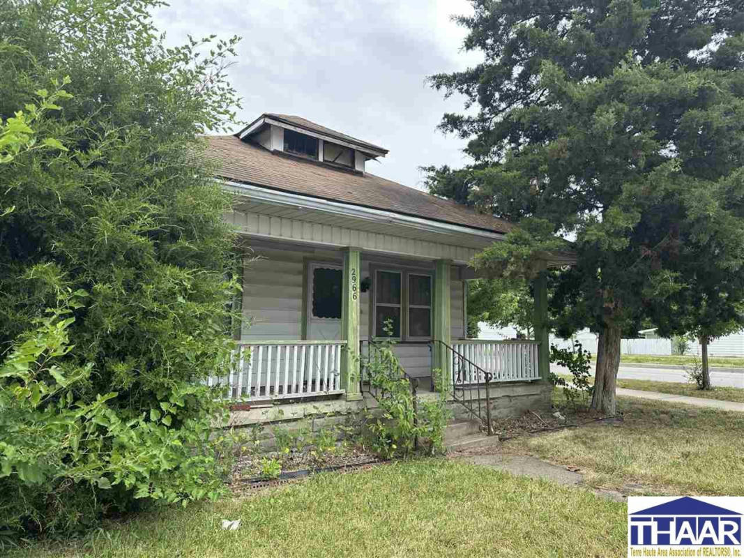 2966 S 9TH 1/2 ST, TERRE HAUTE, IN 47802, photo 1 of 8