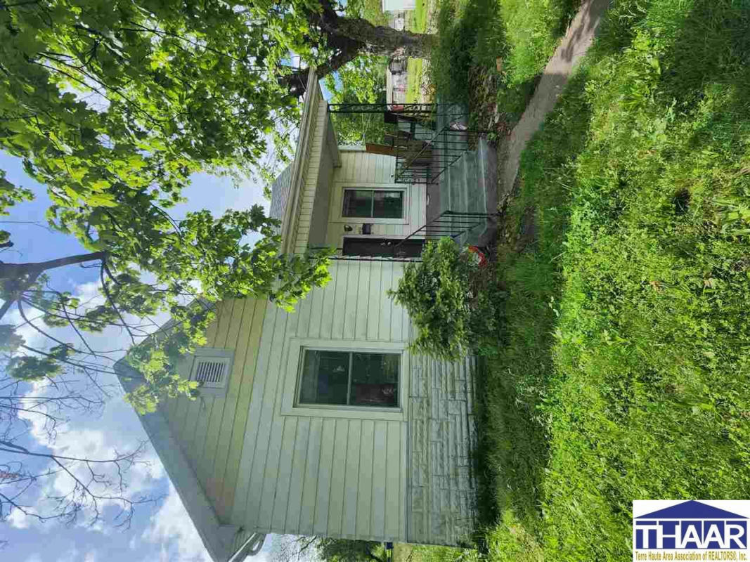 1401 S 12TH ST, TERRE HAUTE, IN 47802, photo 1 of 14