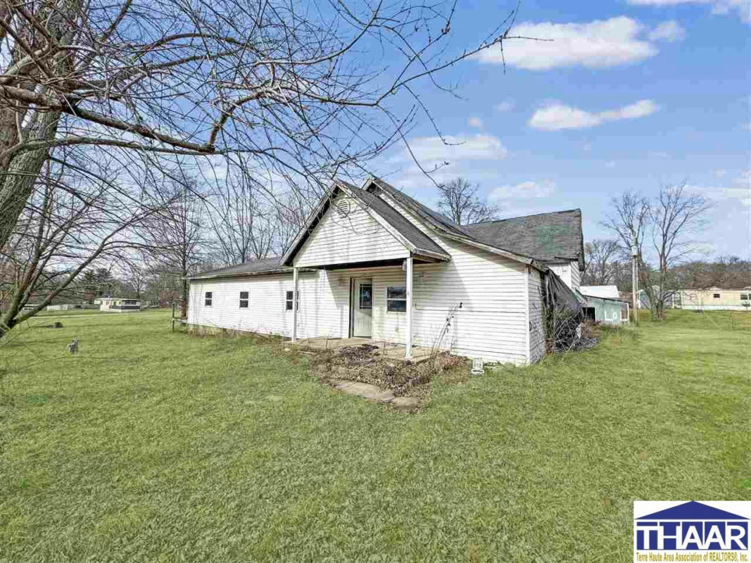 7775 E CHURCH ST, DUGGER, IN 47848, photo 1 of 12